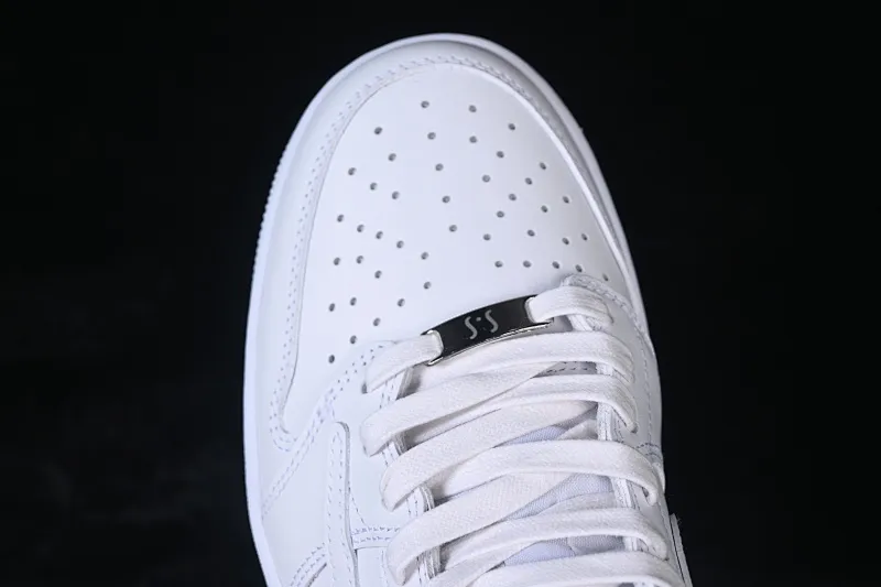 All categories Air Jordan Jordan series basketball shoes Air Jordan 1 Low Travis Scott x Fragment Design x Air Jordan 1 Low OG SP AJ1 Joe 1 relatives and friends limited pure white low-top cultural casual sneakers TD1228-111
